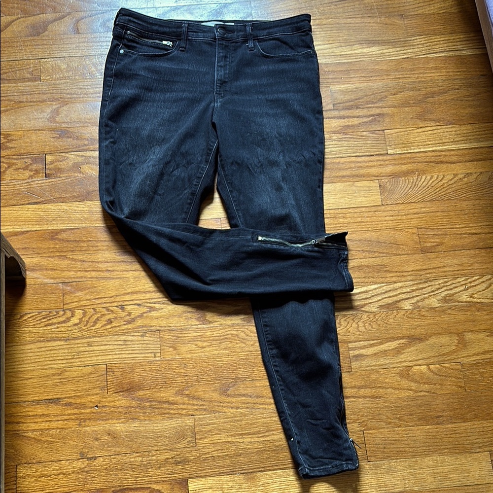 Athleta Skulptek Black Denim skinnyJeans